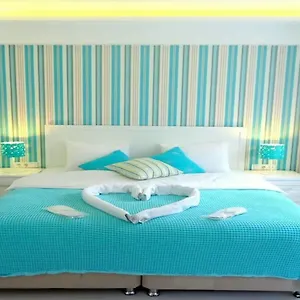 Yazar Otel