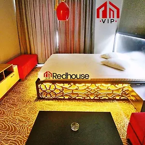 Red House Vip Apartmant Suites Apart Otel