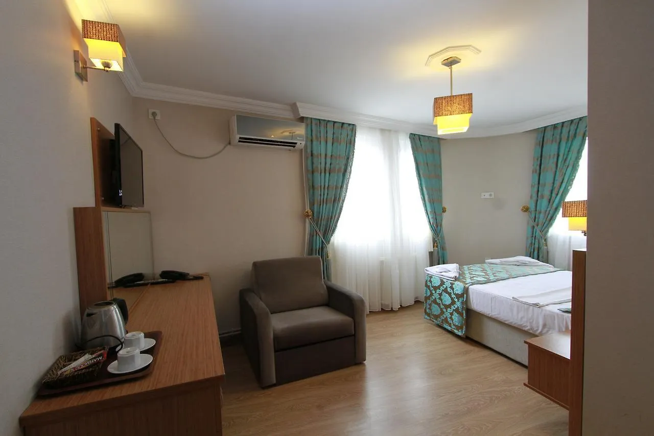 Agora Boutique Hotel & Bistro Istanbul 3*,